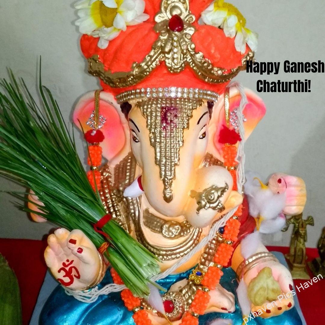 Beautiful log Ganesh HD image. Free download. May Lord Ganesha's elephant head symbolize wisdom, his broken tusk represent sacrifice, and his blessings grant you a life of meaning. Happy Ganesh Chaturthi!